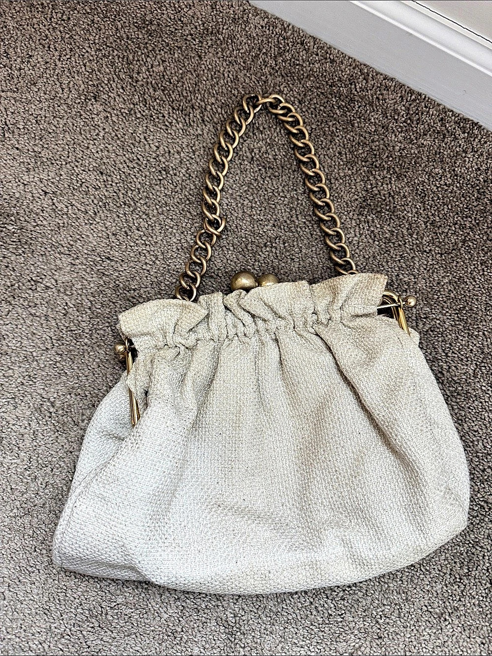 Cream Chain Shoulder Bag